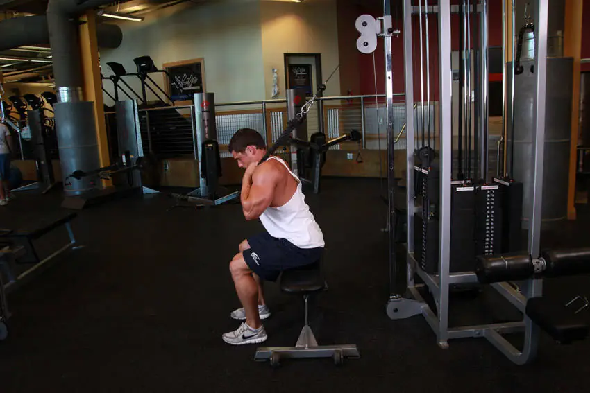 The Sit-Down Spine Curl Catastrophe